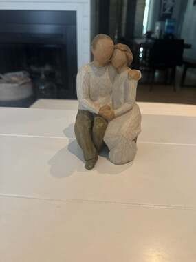 Willow Tree Anniversary Sculpted Hand-Painted Figure 26184